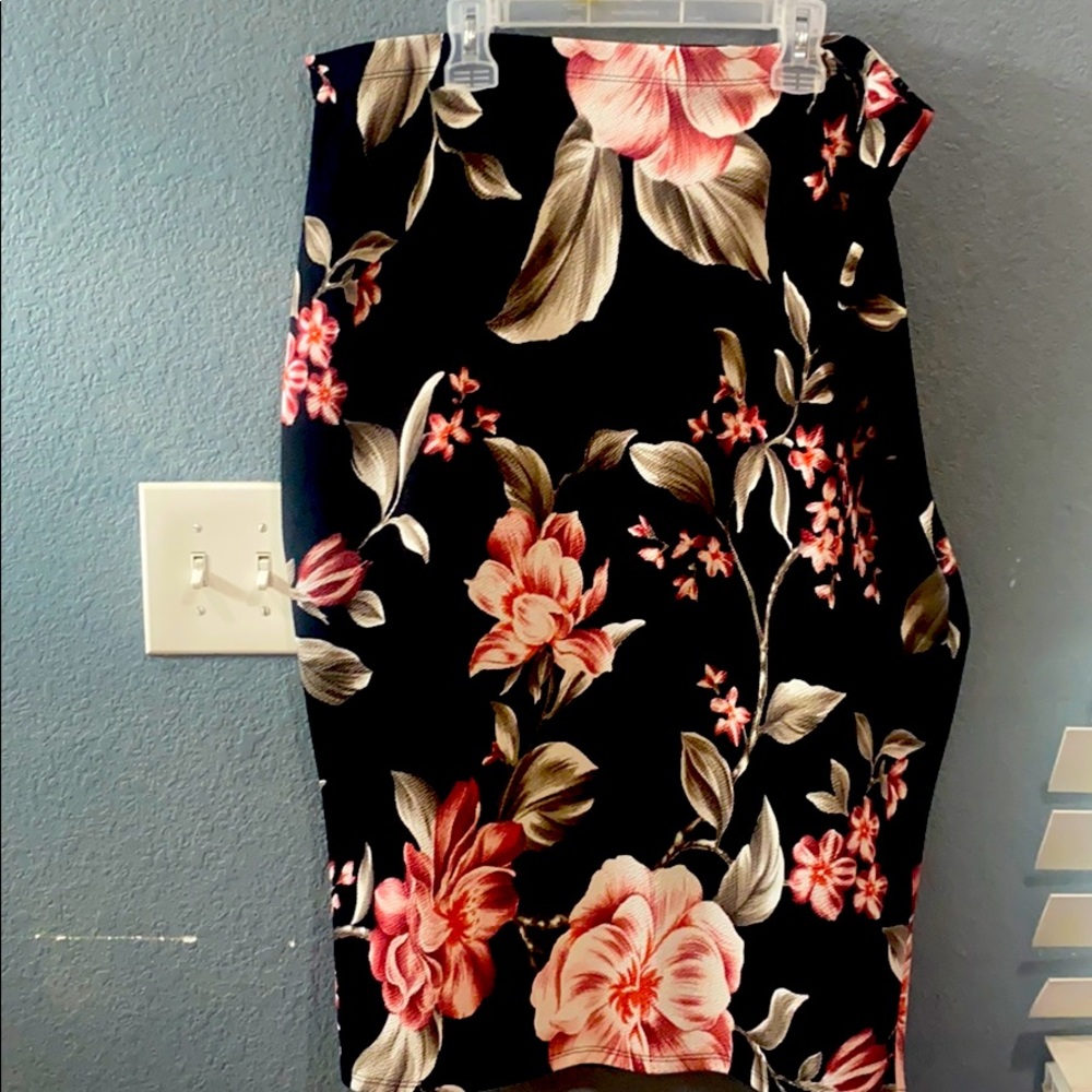 Skirt new